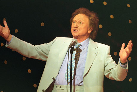 'an Audience With Ken Dodd' Tv - 1994 Stock Pictures, Editorial Images 