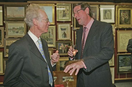 Bamber Gascoigne In Conversation With Former Evening Standard Editor Sir Max Hastings At The Launch Of His New Book.