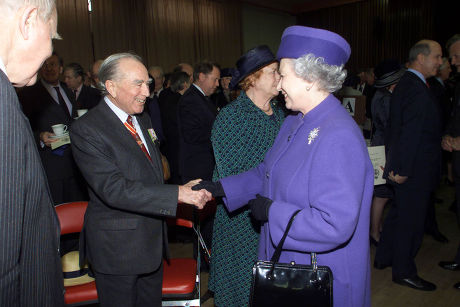 Queen Talking To The Former Falklands Governor Rex Hunt At Pangbourne College After The Opening Of The Falkland Islands Memorial Chapel. Pic Mike Forster.