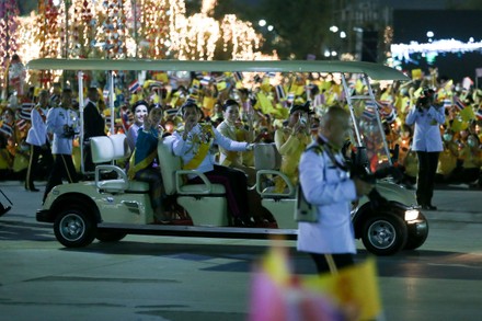 Candle light ceremony in remembrance of the birthday of late Thai King Bhumibol Adulyadej, Bangkok, Thailand - 05 Dec 2020