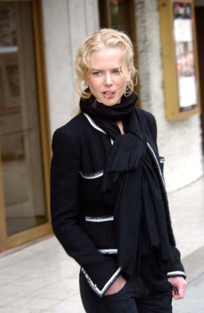 Exclusive Nicole Kidman Spends Cold California Editorial Stock Photo