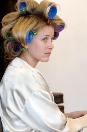 Lo Bosworth of The Hills minus makeup gets her hair done at the Warren Tricomi salon along Melrose Avenue in West Hollywood, Ca, California, USA - 14 Oct 2008