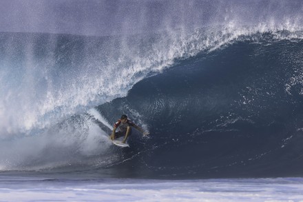 Surfing : WSL Billabong Pipe Masters presented by Hydro Flask, Haleiwa, Hawaii, Usa - 17 Dec 2020