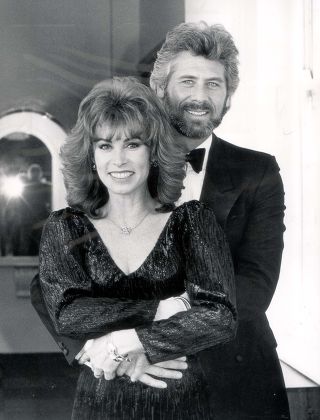 1985 Actress Stephanie Powers With Actor Barry Bostwick