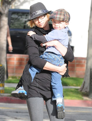 Jaime Pressly and family out and about, Los Angeles, America - 03 Apr 2010