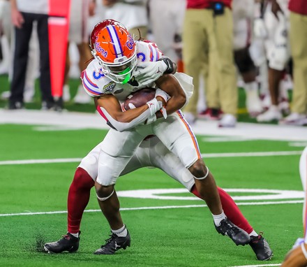 Florida defensive back Marco Wilson (3) sets up for a play during