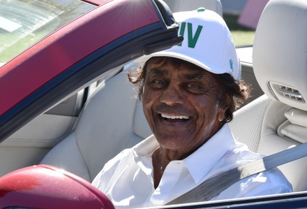 Exclusive - Johnny Mathis out and about, Brentwood, Los Angeles, California, USA - 21 Jan 2021