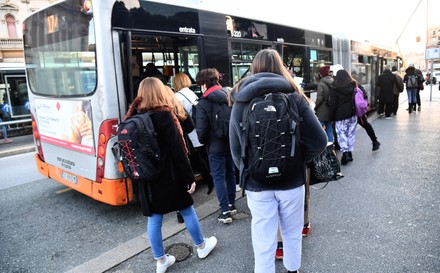 High schools reopen in Liguria after second wave of the Covid-19 ...