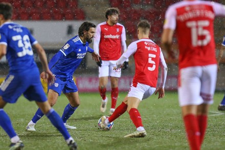 2,000 Rotherham united v cardiff city Stock Pictures, Editorial