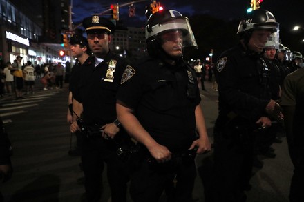 Police Officers Set Perimeter During Demonstration Editorial Stock ...