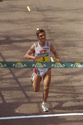 The 1997 Flora London Marathon. The Winner From Portugal Antonio Pinto.