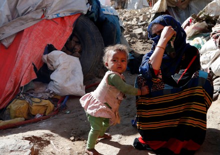 Displaced Yemeni Woman Her Baby Appear Editorial Stock Photo - Stock ...