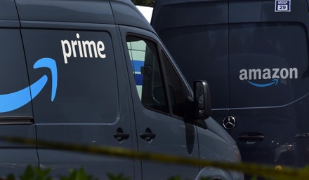 43 Amazon prime vans Stock Pictures, Editorial Images and Stock Photos ...