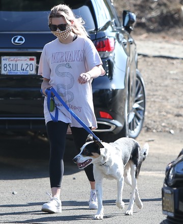 Ava Elizabeth Phillippe out and about, Los Angeles, California, USA - 19 Mar 2021