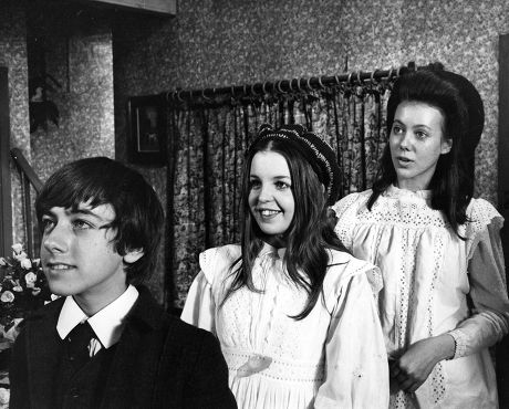 Gary Warren Sally Thomsett Jenny Agutter Editorial Stock Photo - Stock 