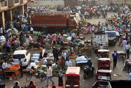 imágenes de Daily Life Amid Coronavirus Pandemic In India, New Delhi ...