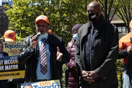 New York City Mayoral Candidate Ray McGuire Campaigns, Harlem, New York, USA - 26 Apr 2021