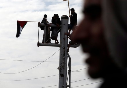 Houthi Supporters Hold Palestinian Flag Banners Editorial Stock Photo ...