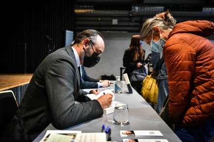 Edouard Philippe and Gilles Boyer sign their book, Bordeaux, Burgundy, France - 11 May 2021