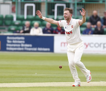 Essex CCC v Warwickshire CCC - LV Insurance County Championship Group 1 : Day 1, Chelmsford, United Kingdom - 20 May 2021