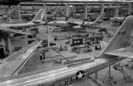 Boeing Airplane Plant Producing B47 Stratojet Editorial Stock Photo ...