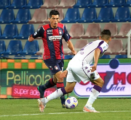 ACF Fiorentina Vs FC Crotone Editorial Stock Image - Image of real