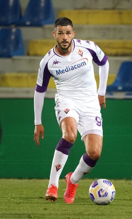 ACF Fiorentina Vs FC Crotone Editorial Stock Image - Image of real