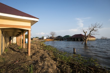 District Buliisa Located On Shores Lake Editorial Stock Photo - Stock ...