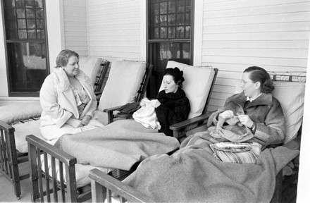 Tuberculosis Patients Sitting Trudeau Sanatorium Saranac Editorial ...