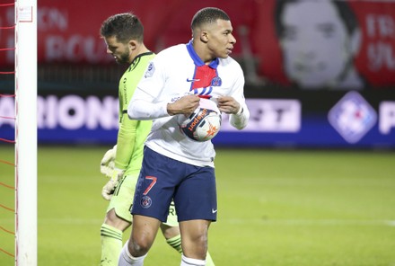 Stade Brestois 29 vs Paris Saint-Germain (PSG), Ligue 1, Football