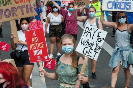 250 Pay justice for nhs workers Stock Pictures, Editorial Images and ...