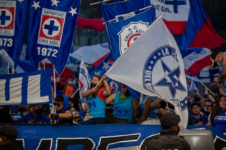 Cruz Azul Players Join Fans Royal - Foto de stock de contenido ...