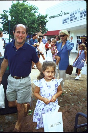 Samantha Perelman;Ronald O. Perelman [& Family];Caleigh Perelman;Patricia Duff, New York, USA - 14 Jul 1996