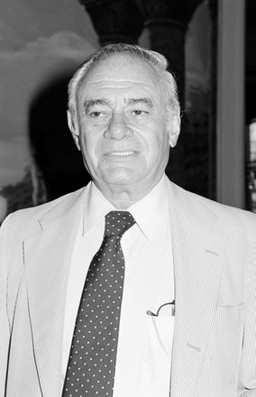 81 Martin balsam Stock Pictures, Editorial Images and Stock Photos