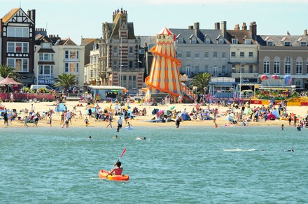 __COUNT__ Seasonal weather, Dorset, UK - 04 Jun 2021 Stock Pictures ...