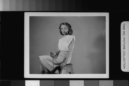 Actress Geraldine Fitzgerald Holding Shutter Release Editorial Stock ...