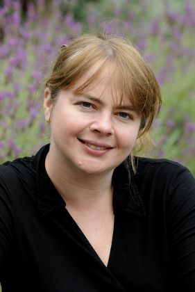 Imogen Robertson, Britain - Jun 2010