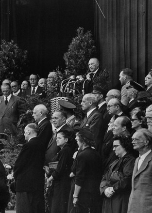 38 Adenauer funeral Stock Pictures, Editorial Images and Stock Photos ...