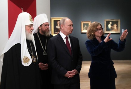 Russian President Putin visits exhibition at the State Tretyakov Gallery in Moscow, Russian Federation - 12 Jun 2021