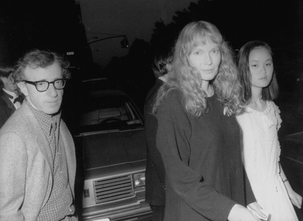 Woody Allen;Soon Yi Previn;Mia Farrow [& Family], New York, USA - 28 May 1987
