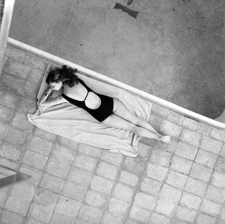 Vikki Dougan In Backless Swimwear, Los Angeles, California, USA