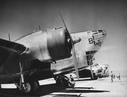 7 Douglas b 18 bolo Stock Pictures, Editorial Images and Stock Photos ...