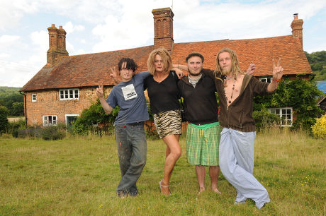 David Shayler (deloris Kane) Former Mi5 Spy Squatting At Hawkhurst Farm Abinger Hammer Surrey. ( Also Pictures With Fellow Squatters Chris Owen Right Serg Matthews And Rabbit Left.picture Murray Sanders