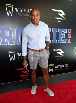 443 L R Tiki Barber Stock Photos, High-Res Pictures, and Images - Getty  Images