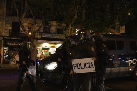 750 Madrid riots Stock Pictures, Editorial Images and Stock Photos ...