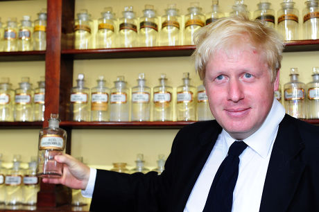 Count Mayor Of London Boris Johnson Opening The Wandsworth Museum