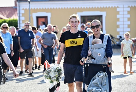 Jonas Vingegaard His Girlfriend Trine Marie - Foto de stock de ...