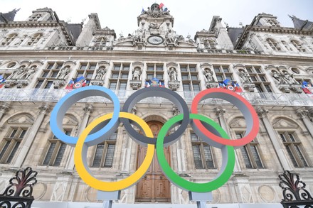 Olympic flag ceremony, Paris, France - 09 Aug 2021 Stock Pictures ...