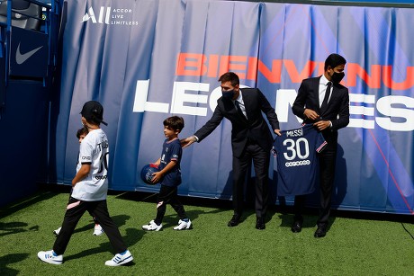 Lionel Messi Press Conference, Football, Parc des Princes, Paris, France - 11 Aug 2021 Imagen de contenido editorial de stock