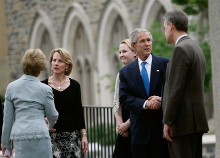 U.S. President Bush attends public wake for Tim Russert in Washington, District of Columbia, United States - 17 Jun 2008